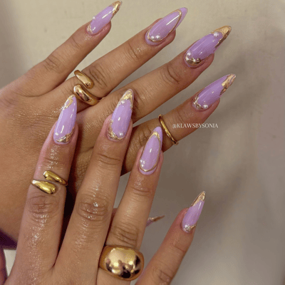 unghie pastello lilla